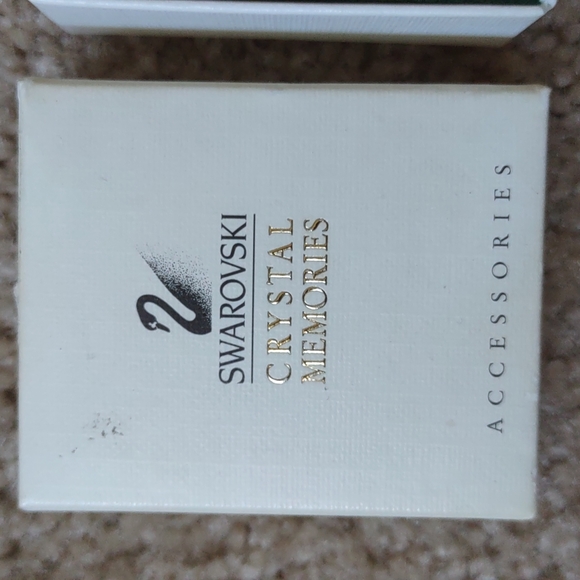 Swarovski Crystal Memories Brooch - Picture 3 of 4